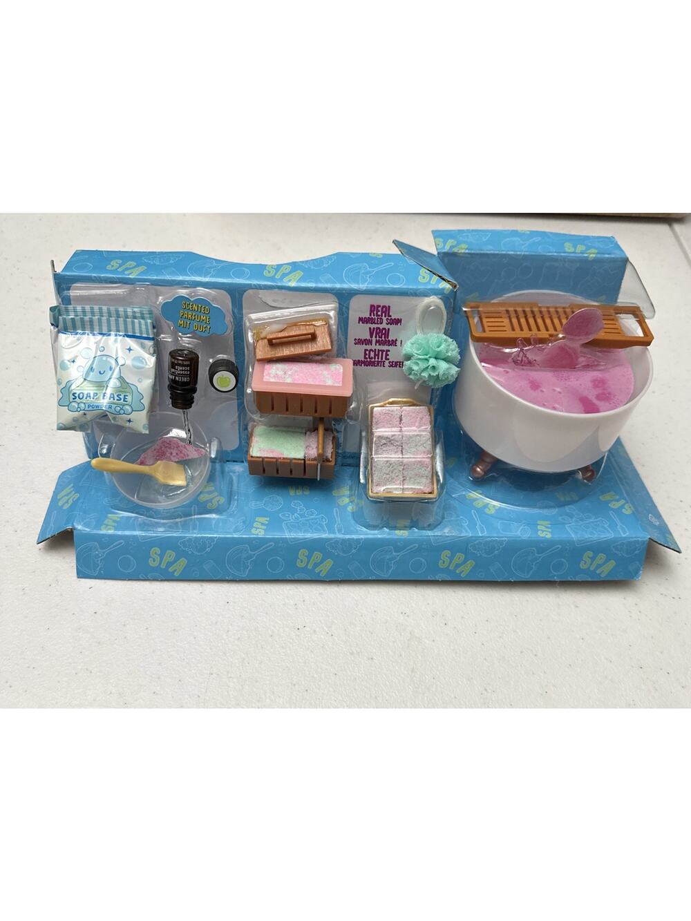 MGA Miniverse Make It Mini SPA Series NEW Display Marbled Soap Base Scented